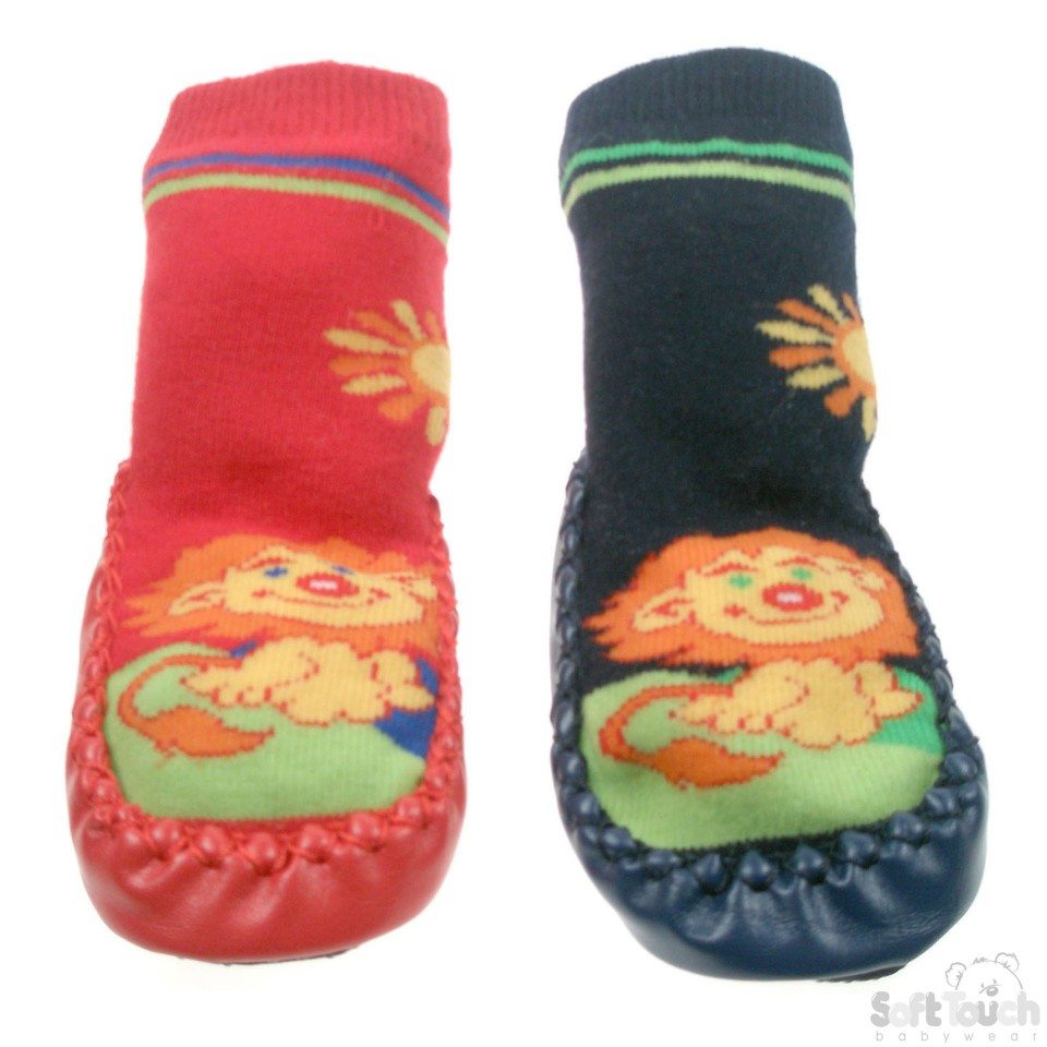 St156 Moccasin lion