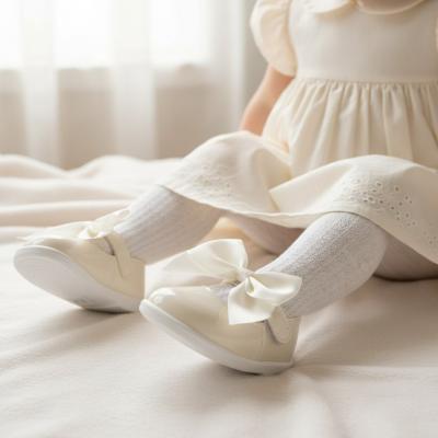 BPH045-I  Ivory Patent "Bow" First Walker Shoe  (2-6)