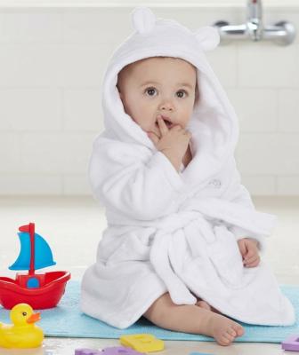 BT18C204-0-6 White Dressing Gown (0-6 months)