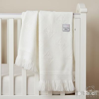 EASH22-BP-W White Star Bulk Shawl with Fringe