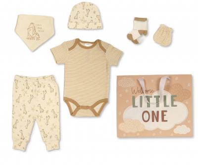 JF25-1364  Little & Loved 8 Piece Layette Set & Bag  (0-6m)