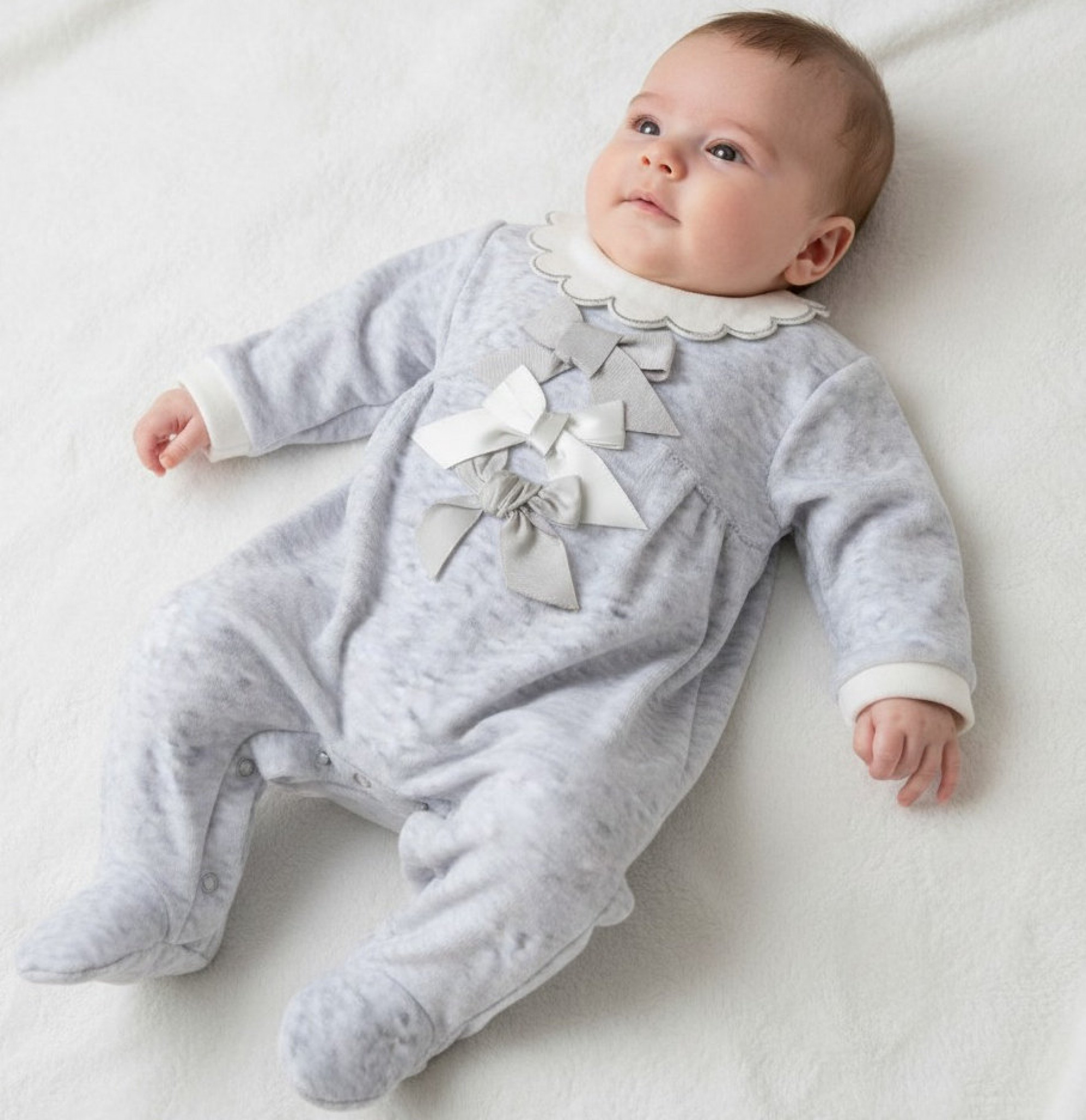 Just Too Cute 40JTC9337 5055323193958 JT9337-G "3 Bow"  Velour All In One ( 0-6 months)