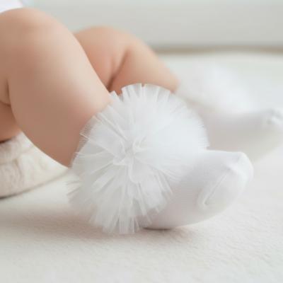 LD3480-W White Tutu Ankle Socks (0-24 months)
