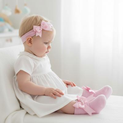 LD4085-P  Pink Bow and Pearl Headband and Socks  (0-6 months)