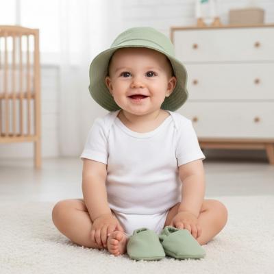 NT0503-0635-G  Sage Green Sun Hat and Booties Set  (0-12m)