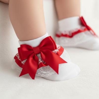 NT61-2220-R Red Lace Sock (0-18 months)