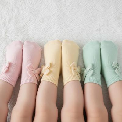 NT61-2238-A Triple Pack "Bow" Socks (Choose Size 0-6m)