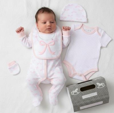RBD06874  Bow 5 Piece Layette & Complimentary Bag (NB - 6m)