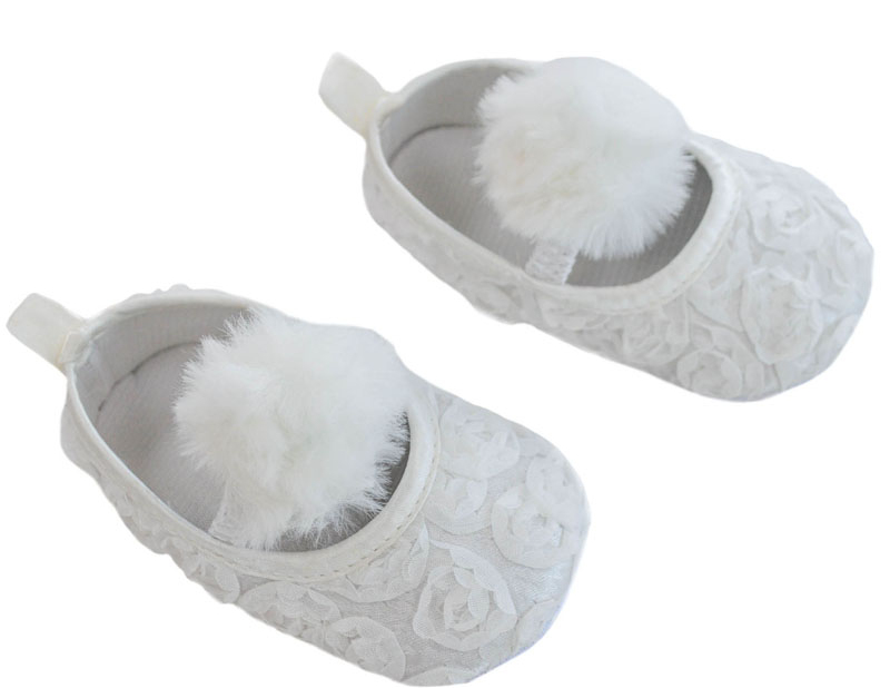 Soft Touch  5023797210419 STB2230-W Pom pom shoe (6-15 months)