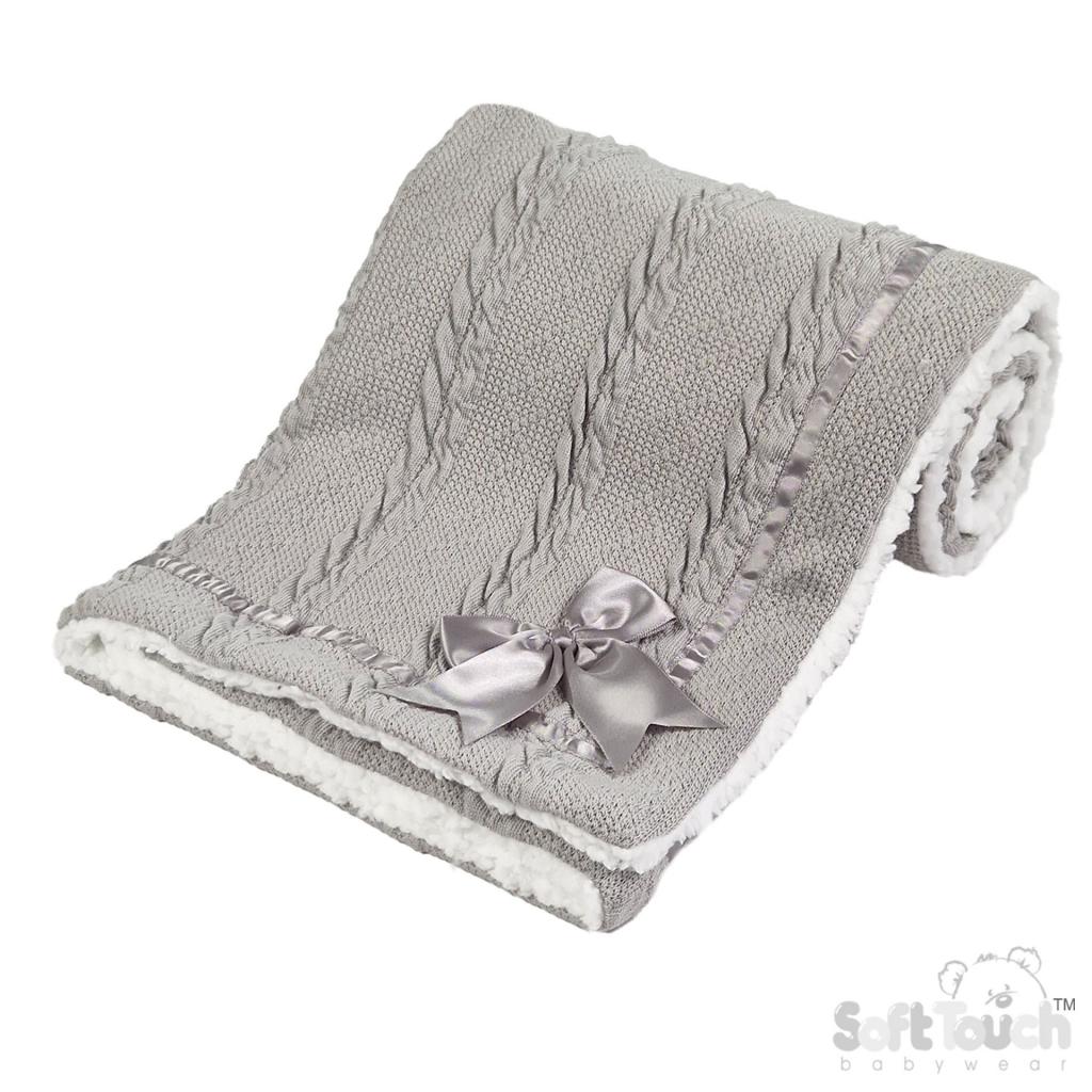 Soft Touch 4FBP202-G 5023797310065 STFBP202-G Grey Chevron knit wrap with satin bow and sherpa
