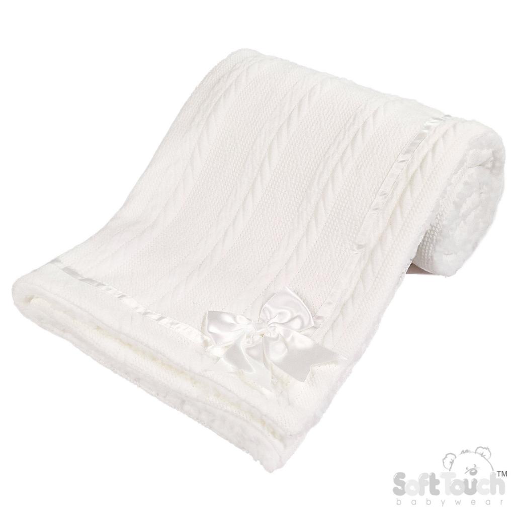 Soft Touch 4FBP202-w 5023797310058 STFBP202-W White Chevron knit wrap with satin bow and sherpa