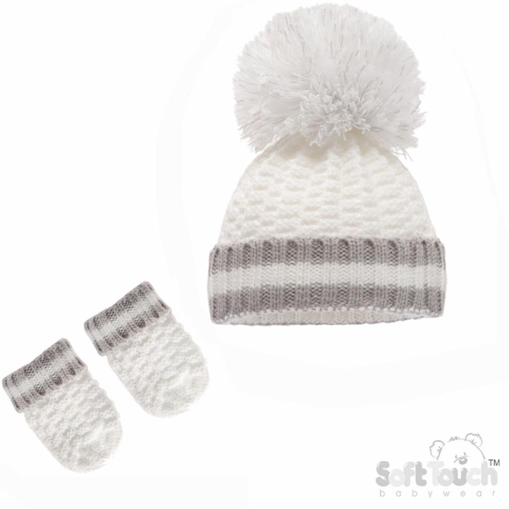 Soft Touch 4H648-W-SM 5023797311093 STH648-W-SM Pom pom hat and mitts (Newborn - 12 months)