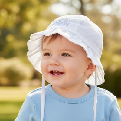 STH86W  White Dotty Hat "Prince"  (0-24 months)
