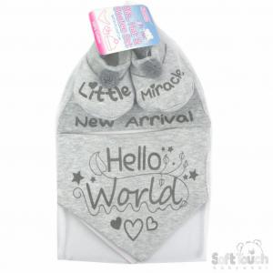 Soft Touch 4HBB254-B 5023797304507 STHBB254-G "new arrival" Bib,Hat & Bootee Pom Pom Set(NB - 3m)
