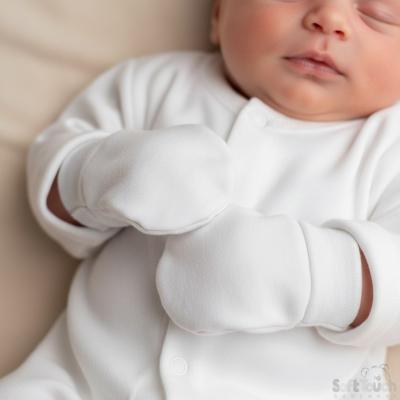 STP110-W-BP White Bulk Scratch Mitts