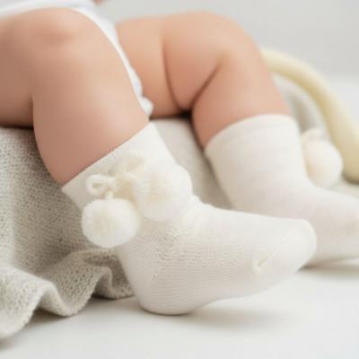 STS10-C Diamond Pom pom socks (0-24 months)