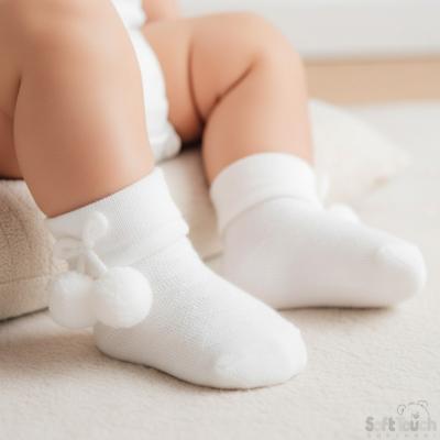 STS10-WD  Diamond Pom Pom Socks  (0-24 months)