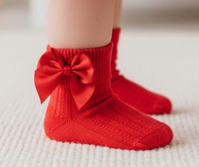 STS123-R  Red Ribbed With Bow Sock  (0-24 months)