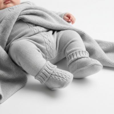STS440-G Grey Chain Knit Booties (newborn +)