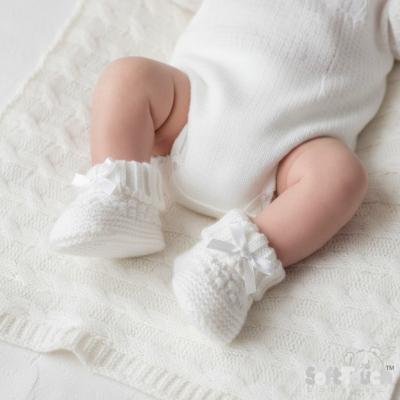 STS442W White Check Knit Booties (newborn +)