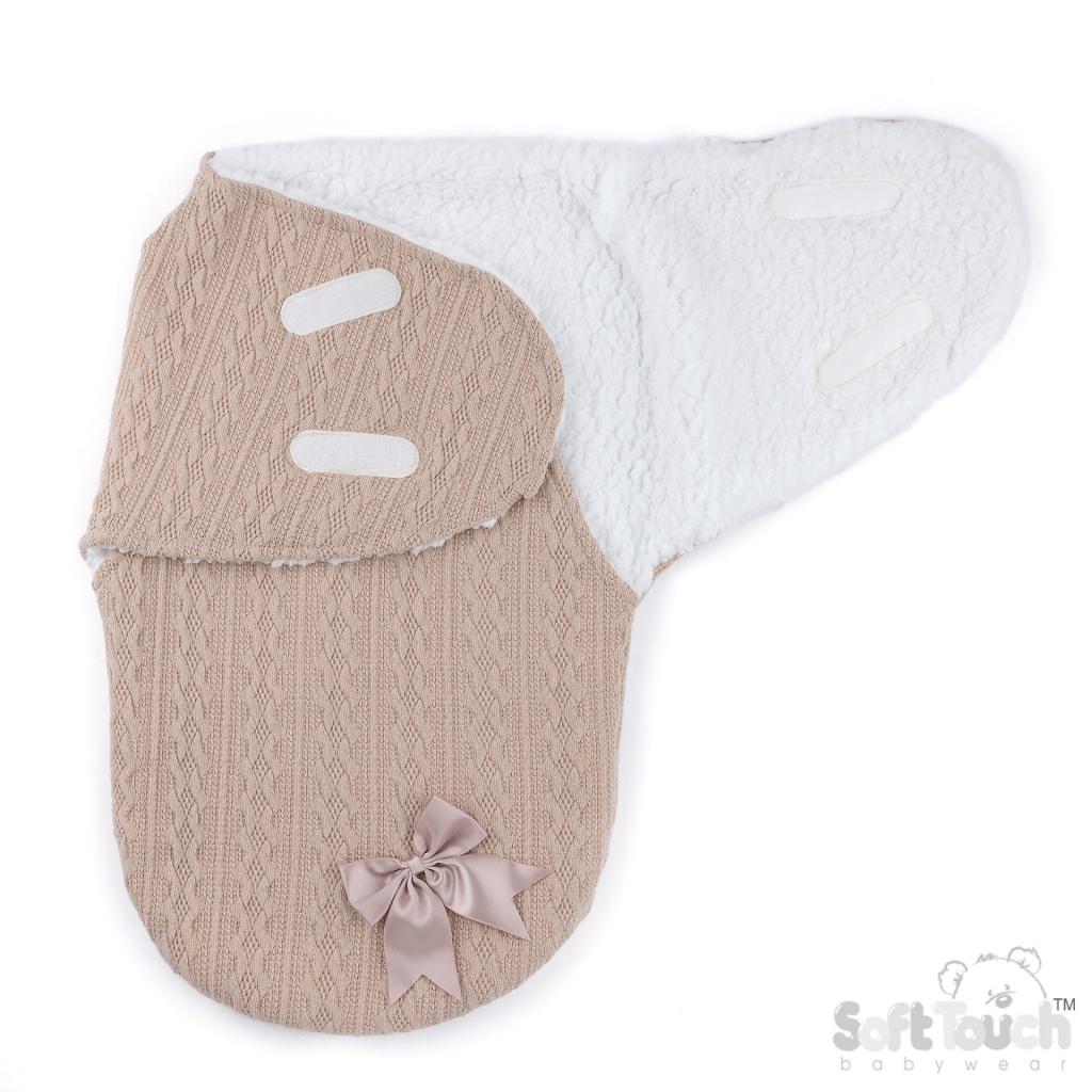 Soft Touch  5023797314254 STSW188-COF Coffee Cable Swaddle Wrap (0-3 months)