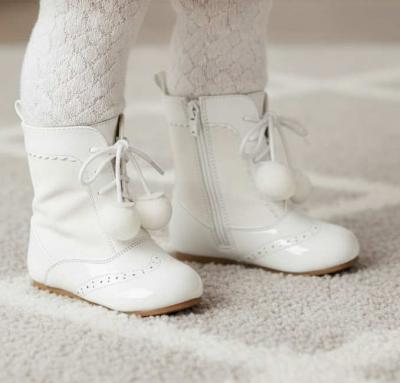 SVSienna-W  Pom Pom Boots White  (2-12)