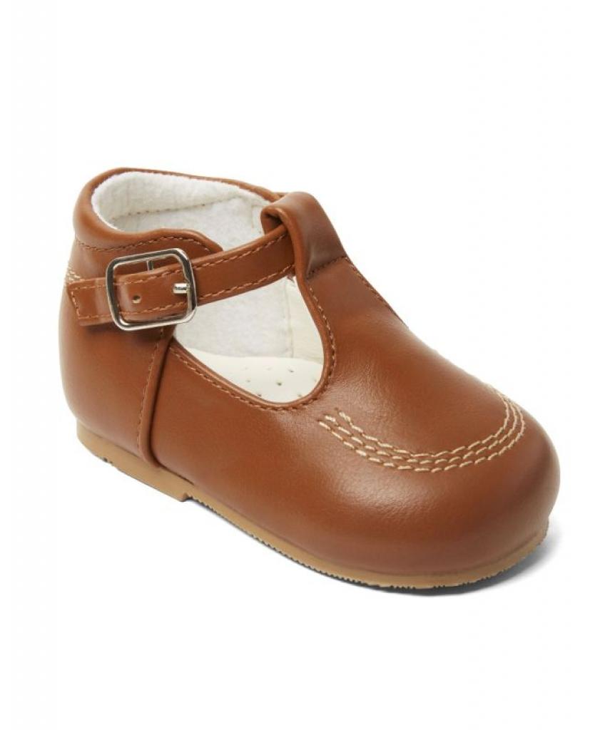 Sevva  * SVTeddyT Teddy Tan Shoe Size 5