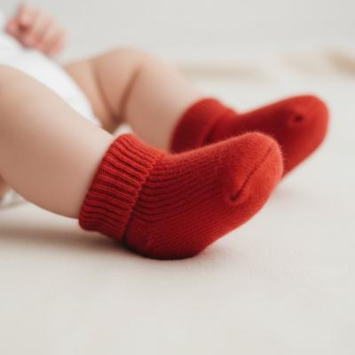sts02-R-03 Red Socks (0-3 months)